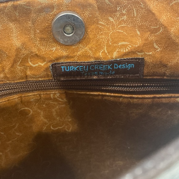 GUC cowhide crossbody - Picture 7 of 11